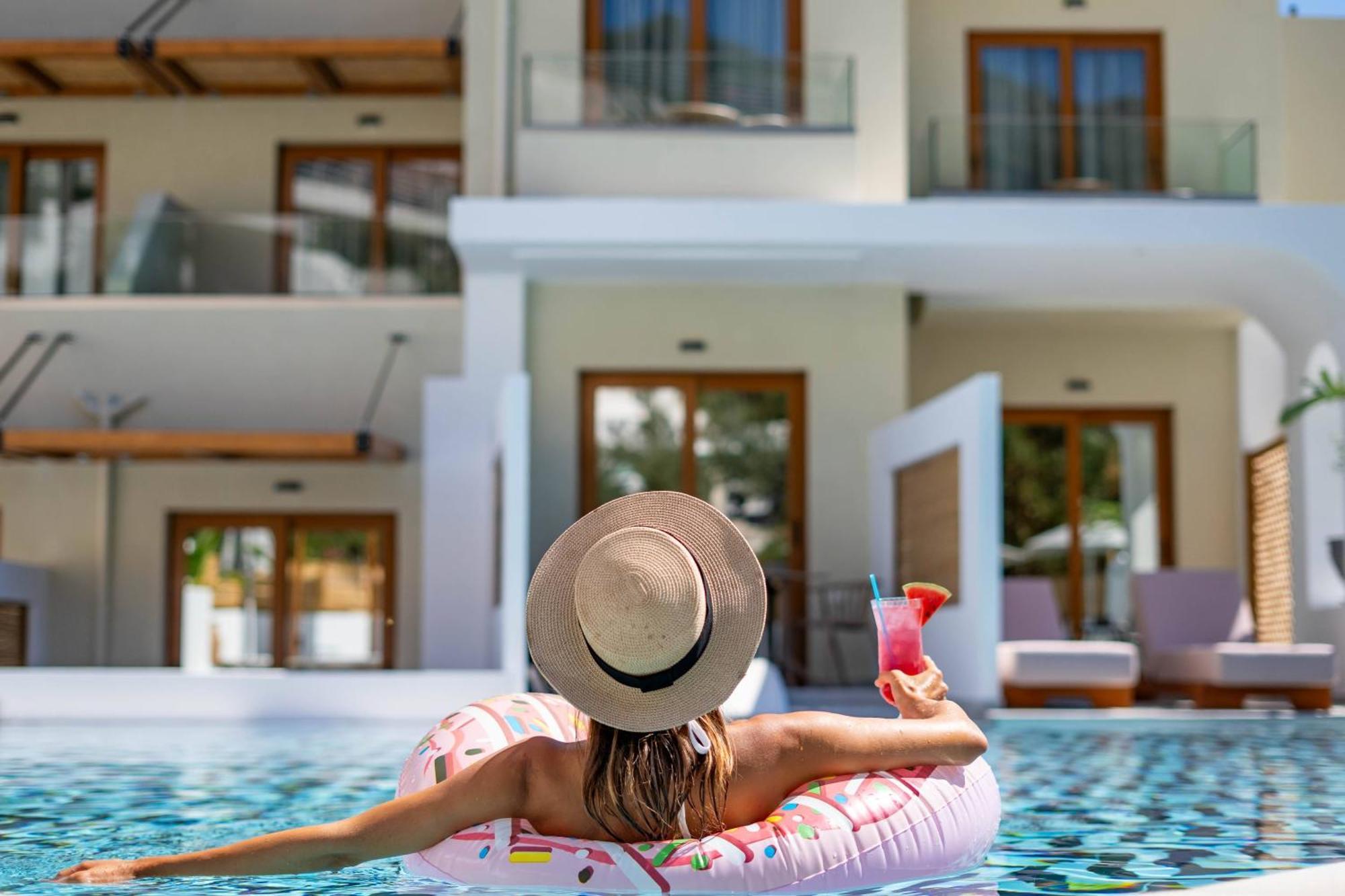 Zoe Boutique Hotel Bali  Ngoại thất bức ảnh